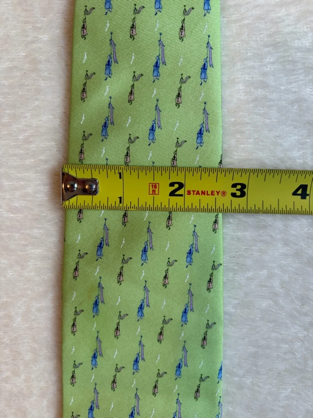 Looking Medipark Korean‎ Men's Marching Figures 100% Silk Woven Classic Tie